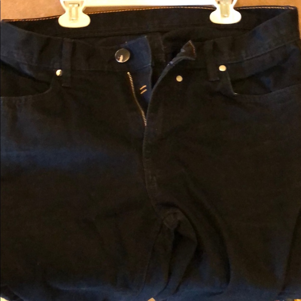 32/34 men’s black jeans